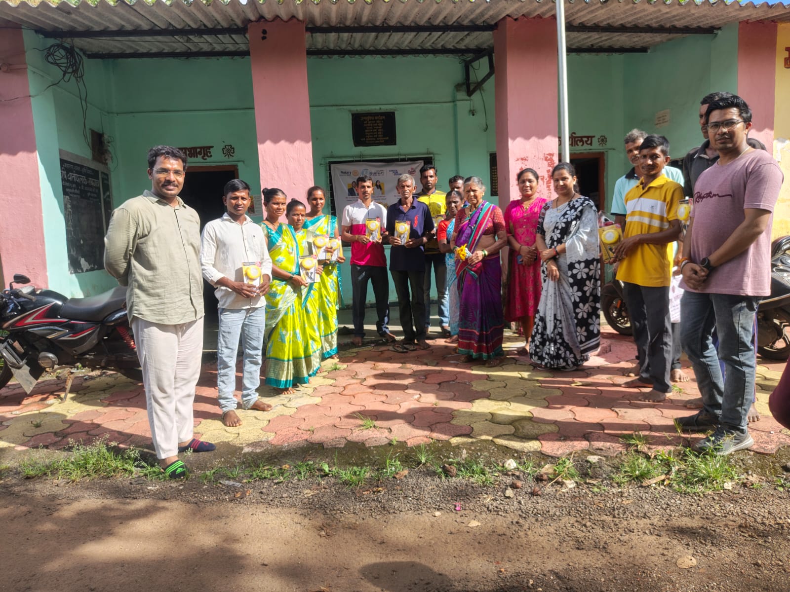 Direct household solar assistance
